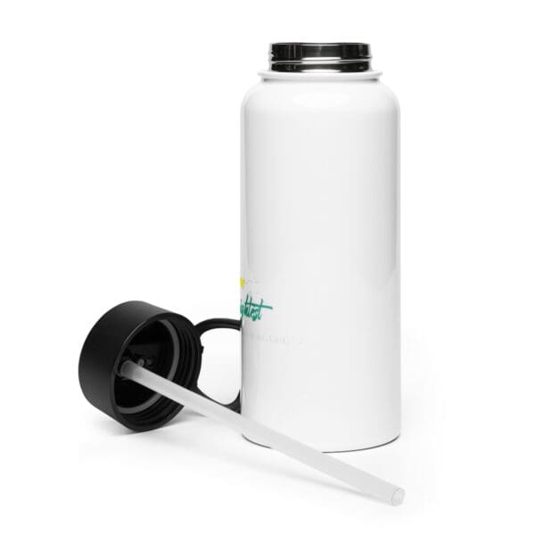 Stainless steel water bottle with a straw lid - Image 7